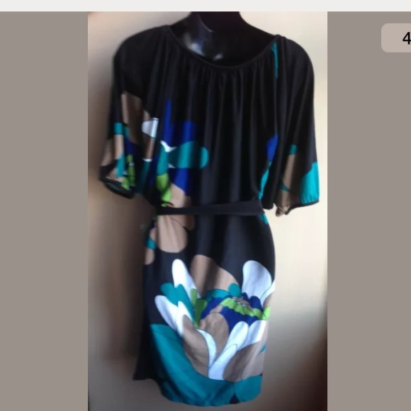 Brand new black dress with multicolor print - Picture 4 of 4