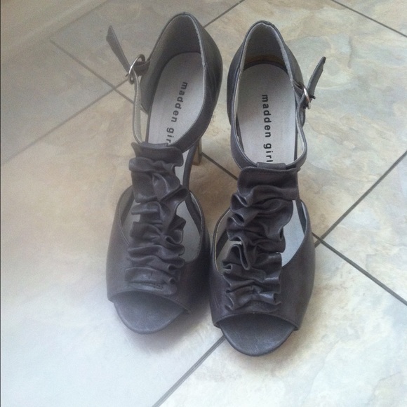 madden girl gray heals