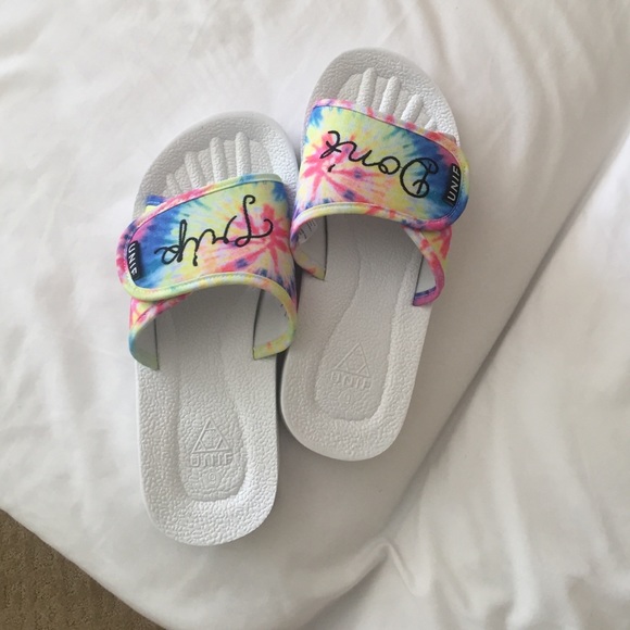 UNIF Shoes - BRAND NEW UNIF DONT TRIP SANDALS