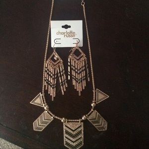 Brand New: Matching necklace and earrings set