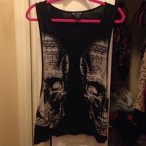 Skull muscle shirt
