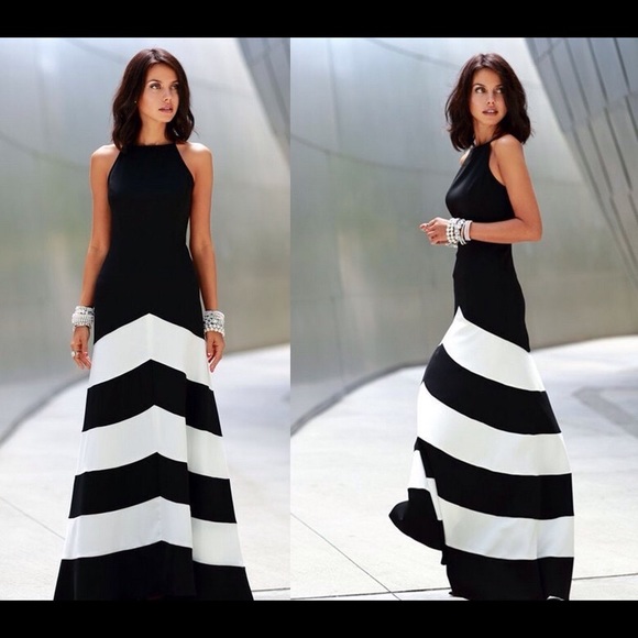 ❌SOLD OUT❌ NEW Long Black&White Maxi Dress