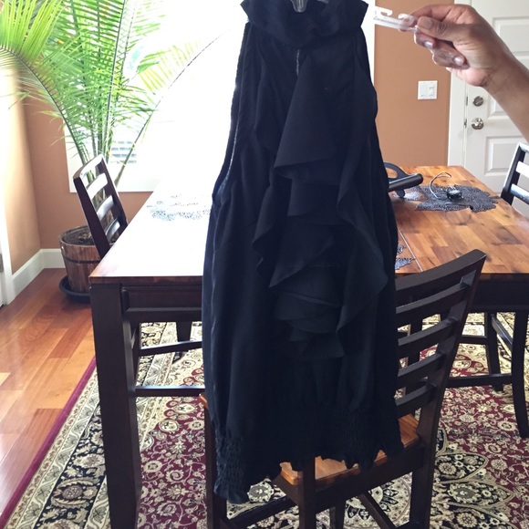 Black ruffled top