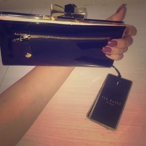 Ted Baker Wallet/ClutchSOLDDDD
