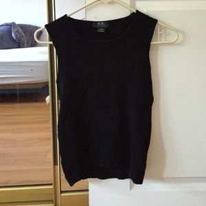 BCBG MAX AZRIA Black stretchy sleeveless top