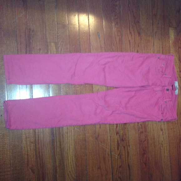Pink Hollister Jeans - Picture 3 of 3