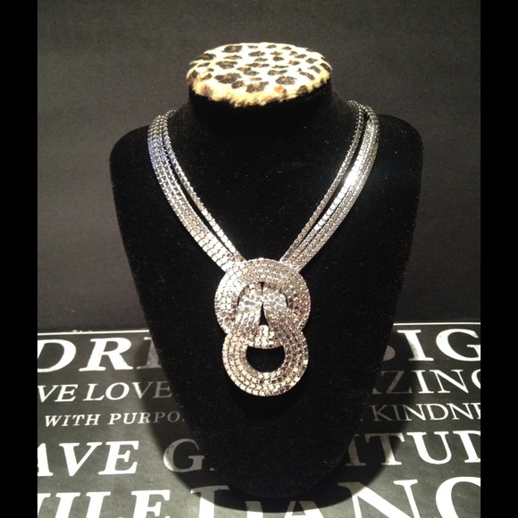 Silver Knotted Necklace