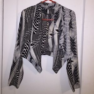 H&m cropped light blazer/jacket