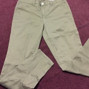 Kiss Me Super Skinny pants by Jessica Simpson