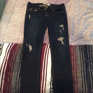 Hollister ripped dark skinny jeans worn once