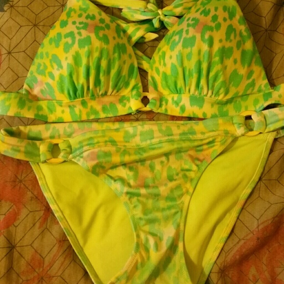 victoria secret bathing suit