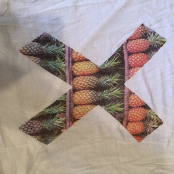 Rare pineapple super soft Brandy Melville crop top - Picture 2 of 4