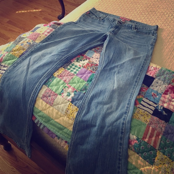 HOLLISTER JEANS