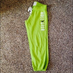 Hollister Sweat Pants!!💚🎊