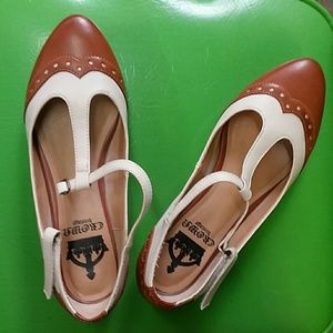 Crown Vintage- Oxford Flats