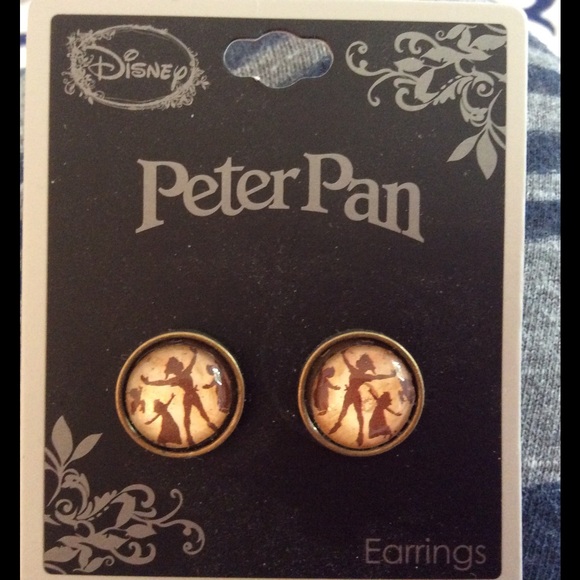 Disney Peter Pan Earrings! New! Great Deal!