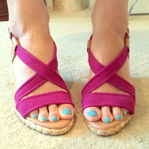 BANANA REPUBLIC Wedges