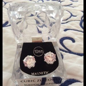 10MM Cubic Zirconia Magnetic Earrings