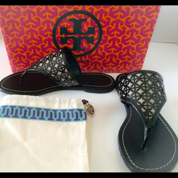 *SOLD*NIB Tory Burch Amara Leather Flat  Sandals - Picture 2 of 4