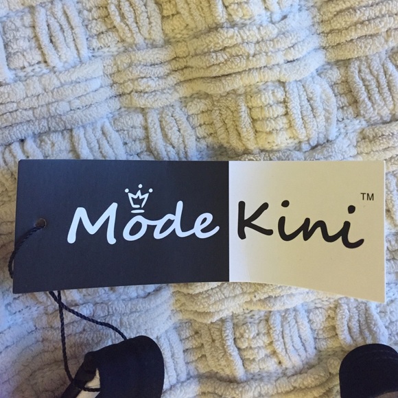 💋 Sexy Strappy Bikini 💋 - Picture 2 of 4