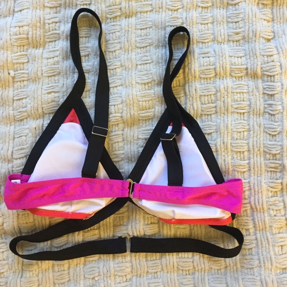 💋 Sexy Strappy Bikini 💋 - Picture 4 of 4