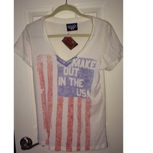 Flag top