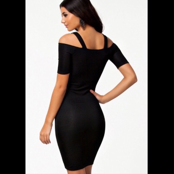 Dresses & Skirts - Tight black dress
