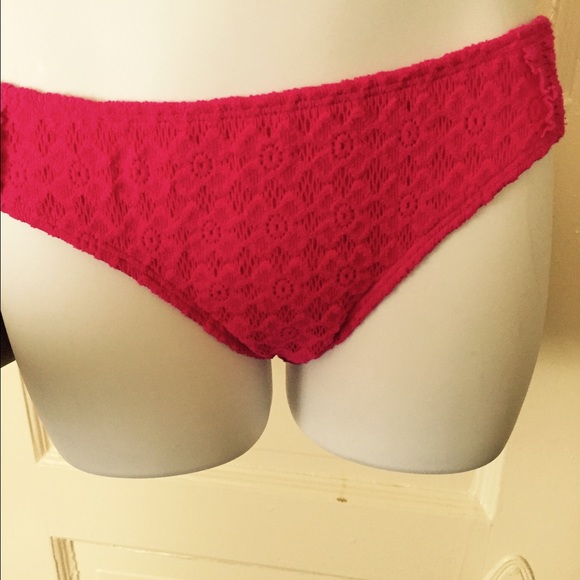 Nice two piece swimsuit - Picture 3 of 4