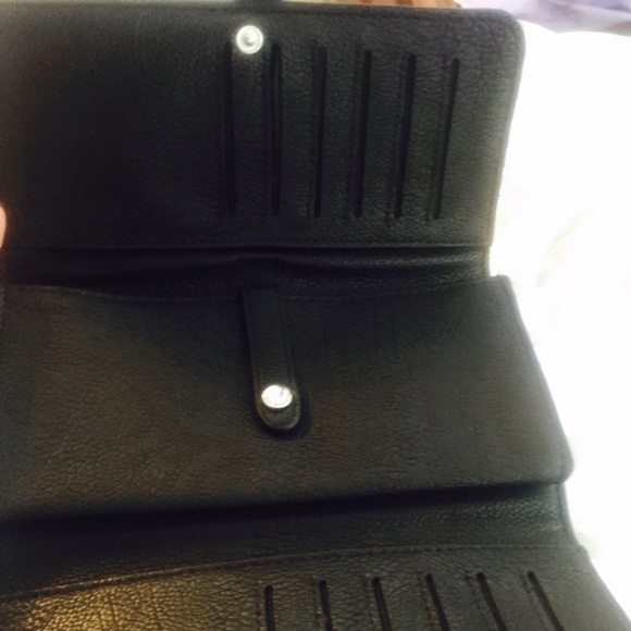 Black wallet - Picture 3 of 4