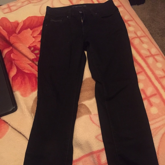 Black never worn levi