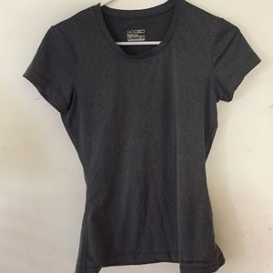 Under Armour workout stretchy tee