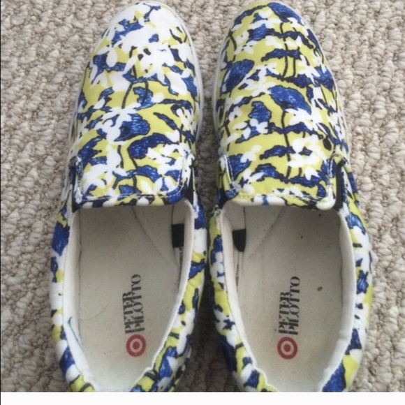 ❌sold in bundle ❌Peter Pilito for Target canvas - Picture 2 of 2