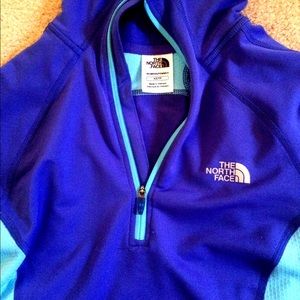 Northface pullover💙