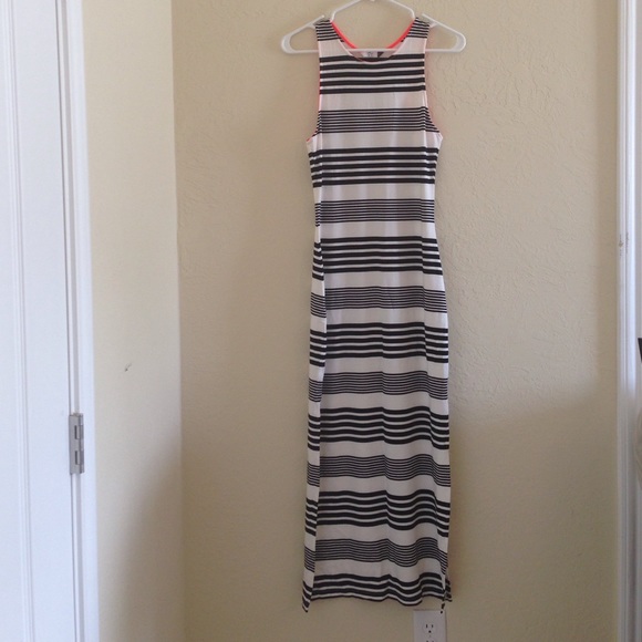 DV by dolce vita Lynnie maxi dress