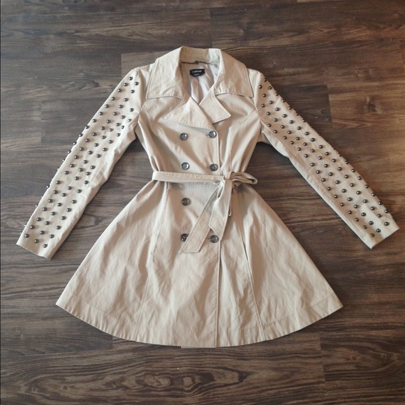 Bebe trench coat