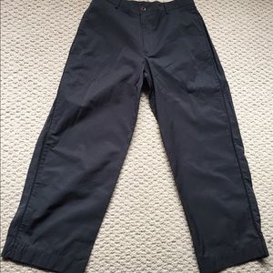 Adorable capris with unusual side detail; Size 38.
