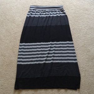 Grey and black stripe maxi
