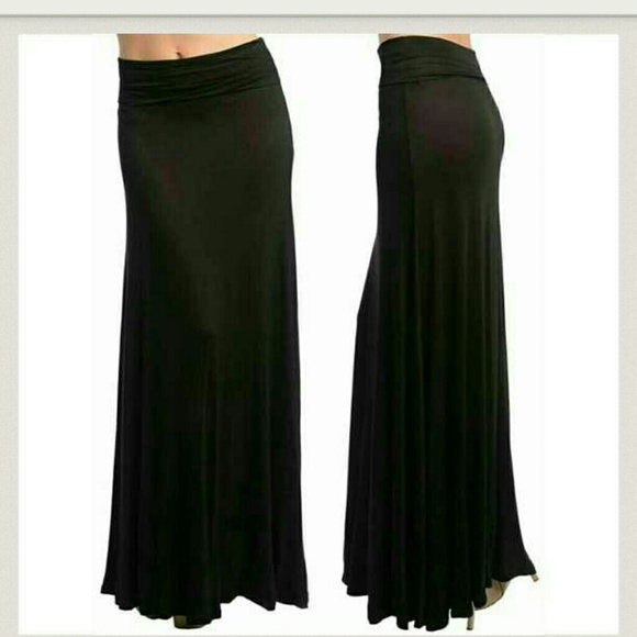 💕Arden b Maxi skirt