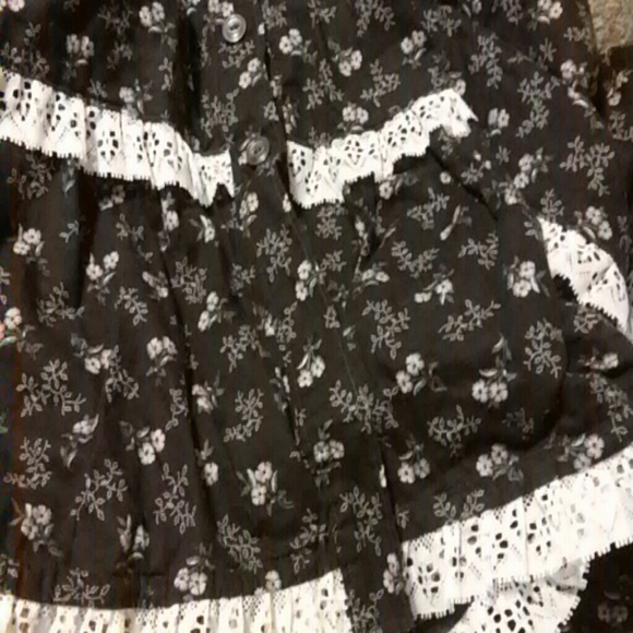 Boho Hippie Skirt W\ White Lace Trimmed Ruffles