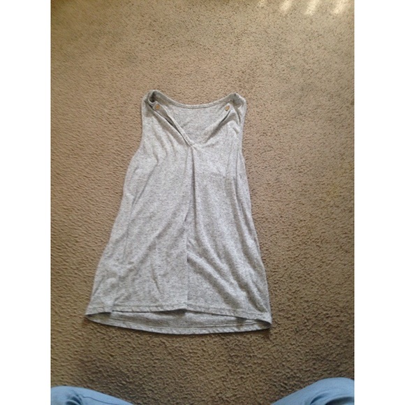 cute grey tank - Picture 2 of 2