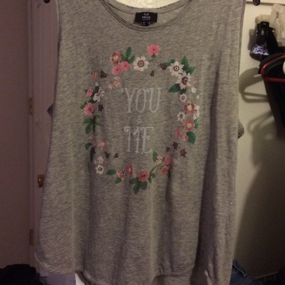 ⛔️⛔️SOLD ⛔️⛔️ Cute Print Tank