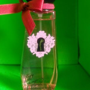 Barely used, smells great