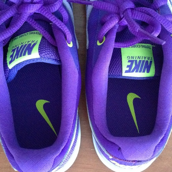 . Brand  new:Nike total core tr 2 - Picture 4 of 4