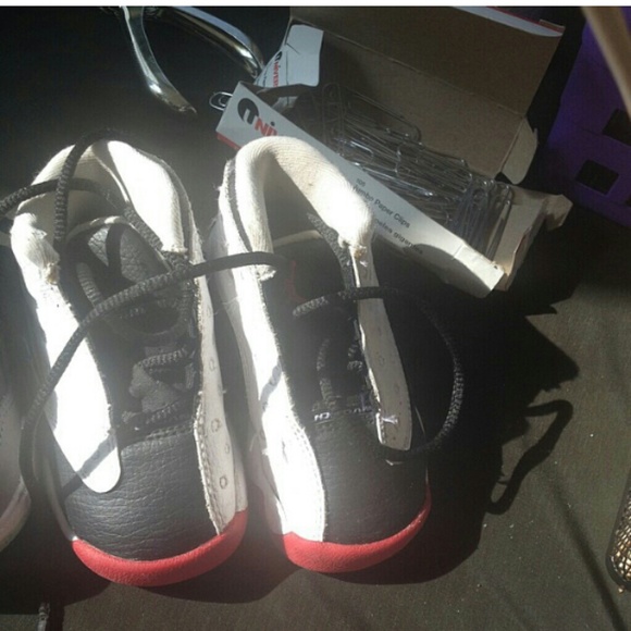 Sneakers - Picture 2 of 4