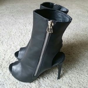 Tony Bianco Black Leather Peep-Toe/Heel Stilettos