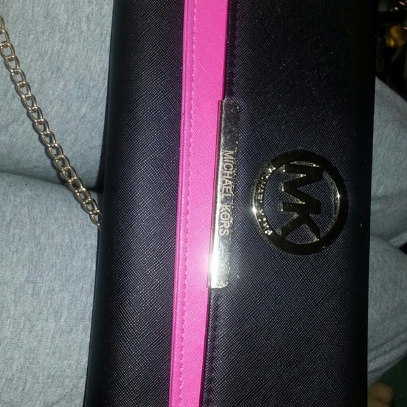 Michael kors purse