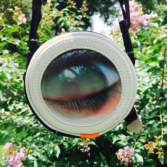 EYE BAG 🔥SOLD on DEPOP🔥 - Picture 2 of 4