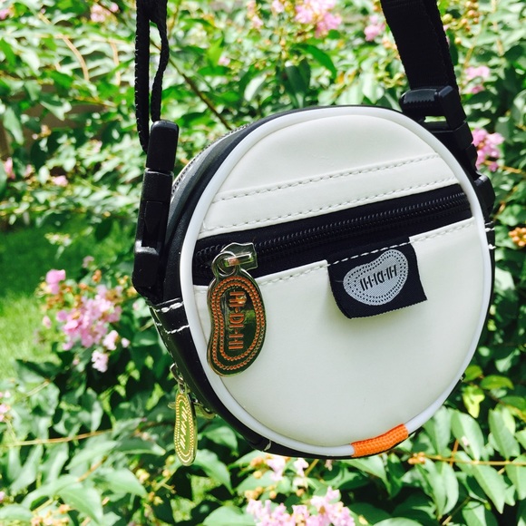 EYE BAG 🔥SOLD on DEPOP🔥 - Picture 4 of 4