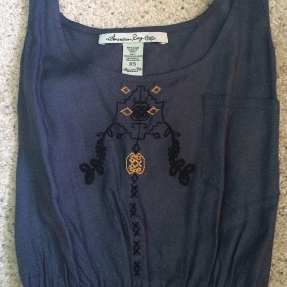 Pretty Flowy Patterned Dress - Picture 3 of 3