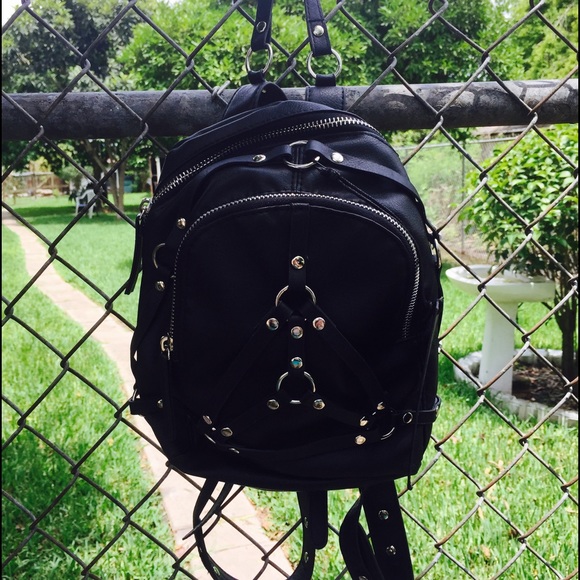 🔥 UNIF Bound Mini SOLD on DEPOP 🔥 - Picture 2 of 4